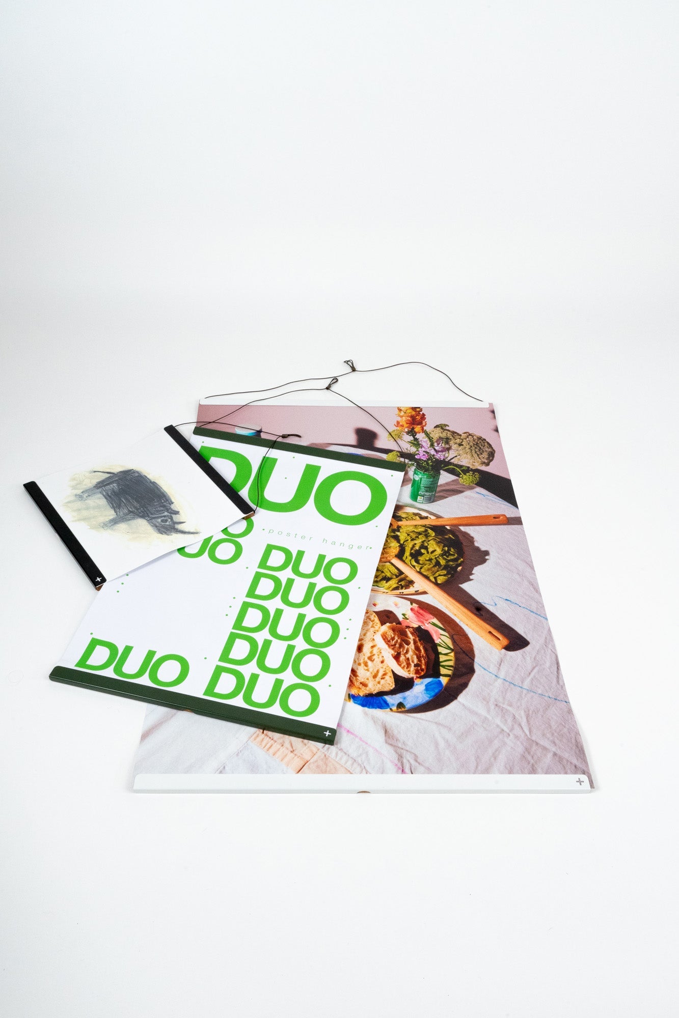 DUO Poster Hanger