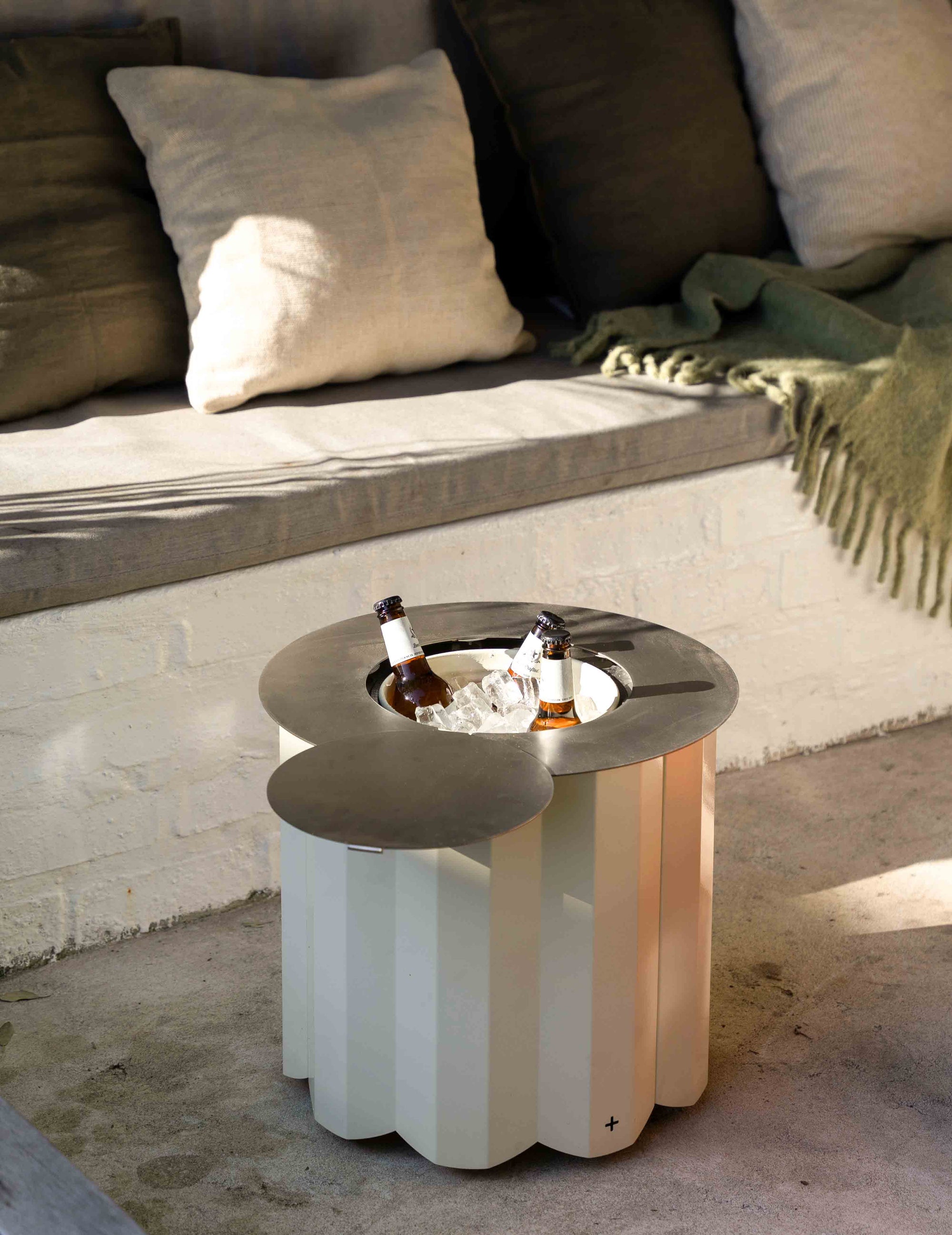 Veld Outdoor Side Table